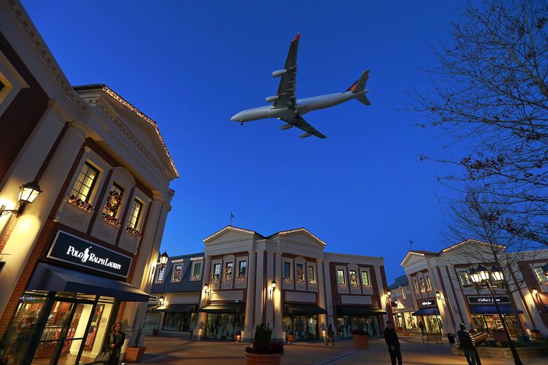 McArthurGlen Vancouver Designer Outlet Centre Hours Stores Coupons 